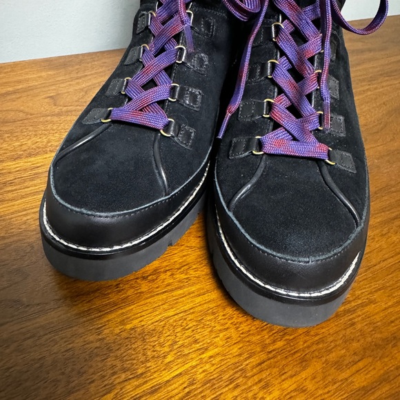 J. Crew Suede Leather Black Lace Up Boots Purple Laces - Picture 7 of 11